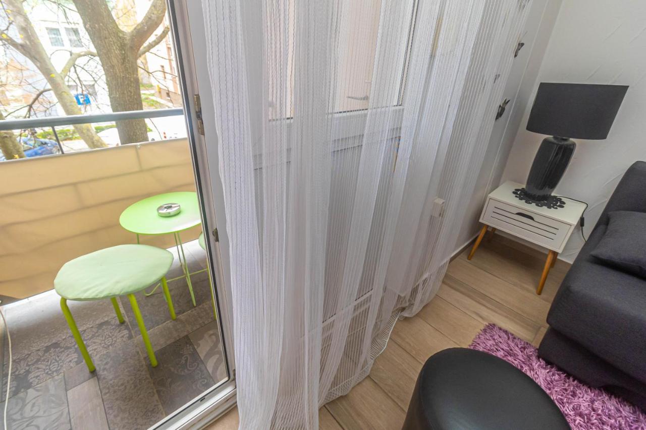 Apartman Ante Vinkovci Exterior foto